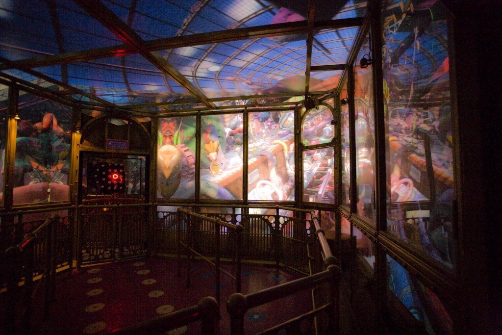 The Great Glass Elevator at Charlie and the Chocolate Factory Trilite